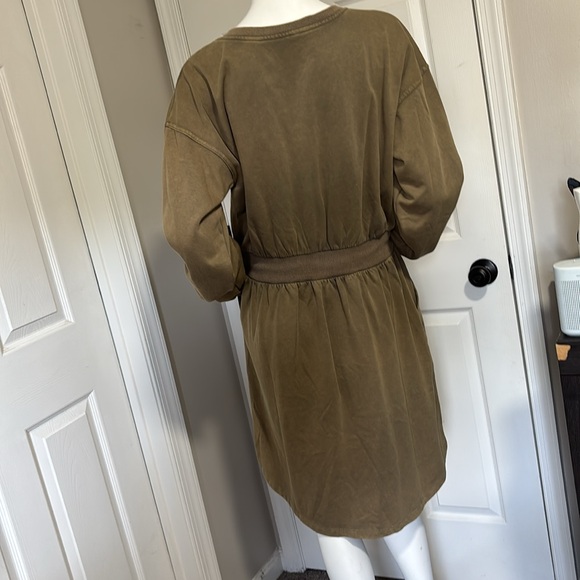 Doe & Rae Dark Olive Long Sleeve Dress - Picture 4 of 7